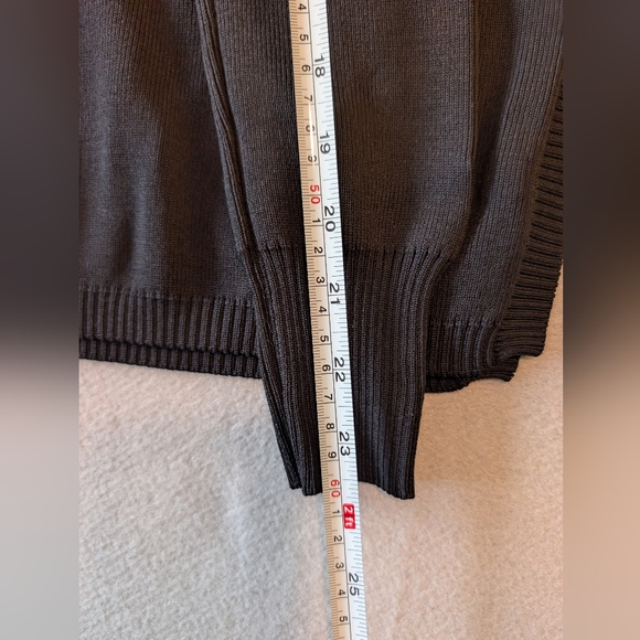 Black Ribbed Knit Backless Alt Fashion Long Sleeve Edgy Goth Sweater Top Size S - Picture 12 of 12